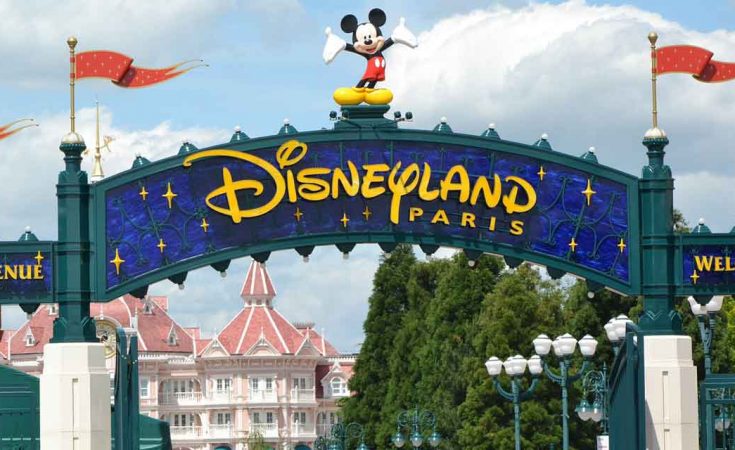 De aantrekkingskracht van Disneyland Parijs