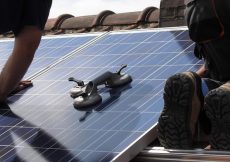 Zonnepanelen op een slimme manier financieren Zonnepanelen op een slimme manier financieren