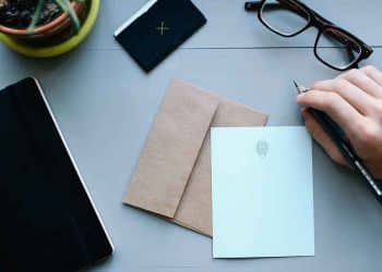 De dure postzegel en de toekomst van betrouwbare postbezorging