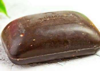 Zwarte zeep! Het middel tegen huidproblemen!