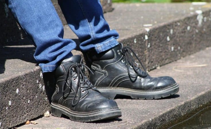 Tips tegen zweetvoeten in werkschoenen!