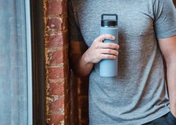 Redenen om bidons te laten bedrukken als relatiegeschenk