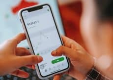 Wat is zelf beleggen en hoe werkt het?